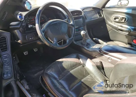 2002 Chevrolet Corvette Z06 z USA, uszkodzony, nr VIN 1G1YY12S125126964